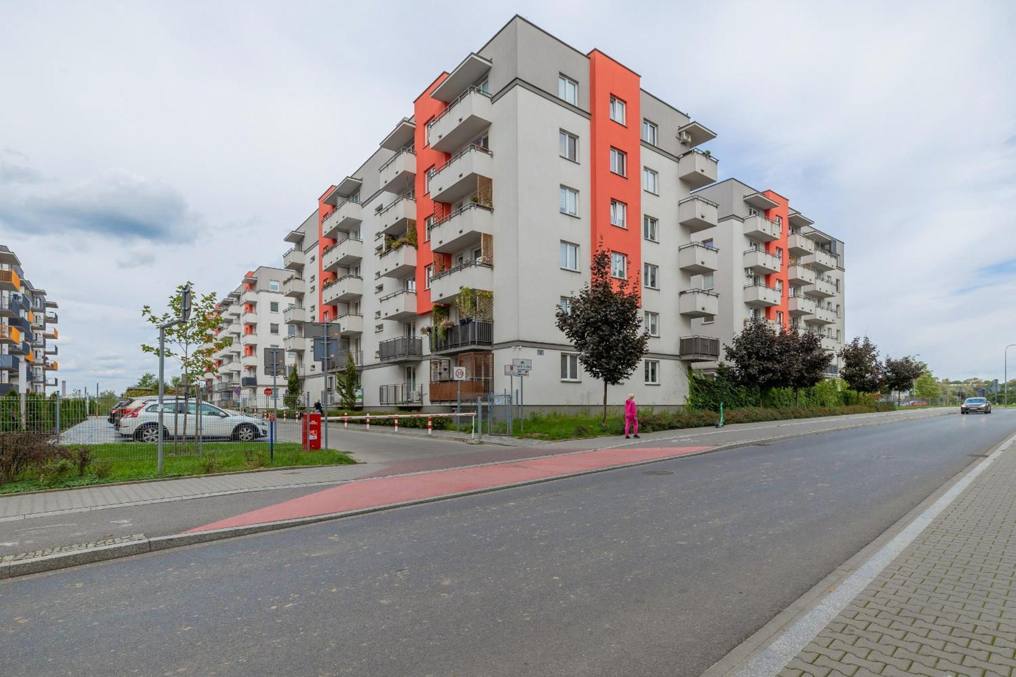 Apartament Spacious For 6 Guests In With Office By Renters *